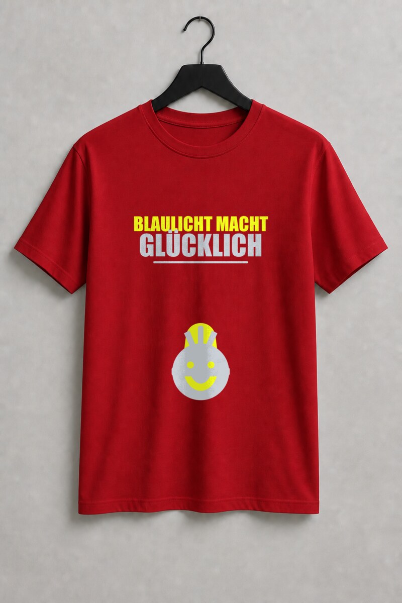 Glücklich unter Blaulicht